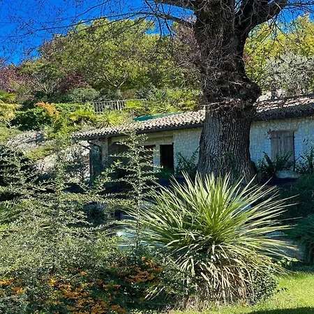 فيلة Very Pretty Spoleto-poolside-sleeps-20pool, Jacuzzi, Gardens - Views *