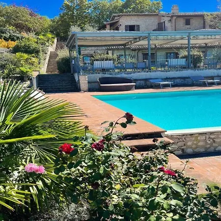 Very Pretty Spoleto-poolside-sleeps-20pool, Jacuzzi, Gardens - Views 别墅 斯波莱托
