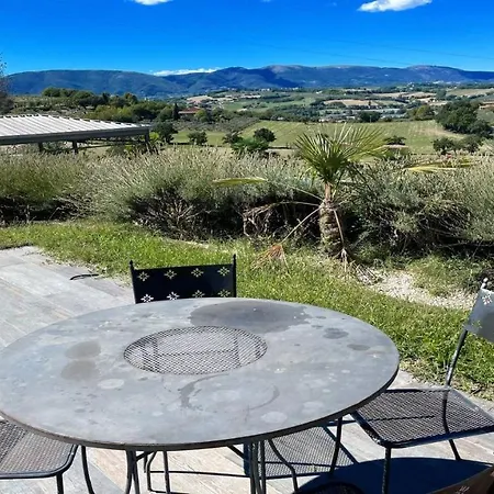 فيلة Very Pretty Spoleto-poolside-sleeps-20pool, Jacuzzi, Gardens - Views *