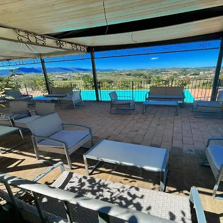 فيلة Very Pretty Spoleto-poolside-sleeps-20pool, Jacuzzi, Gardens - Views *